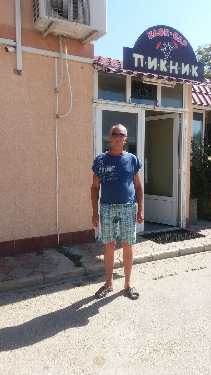  ,   Valeri, 61 ,     , c 