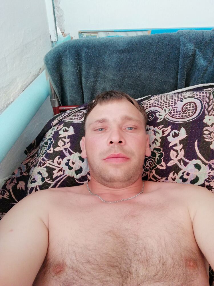  28522199  , 32 ,    