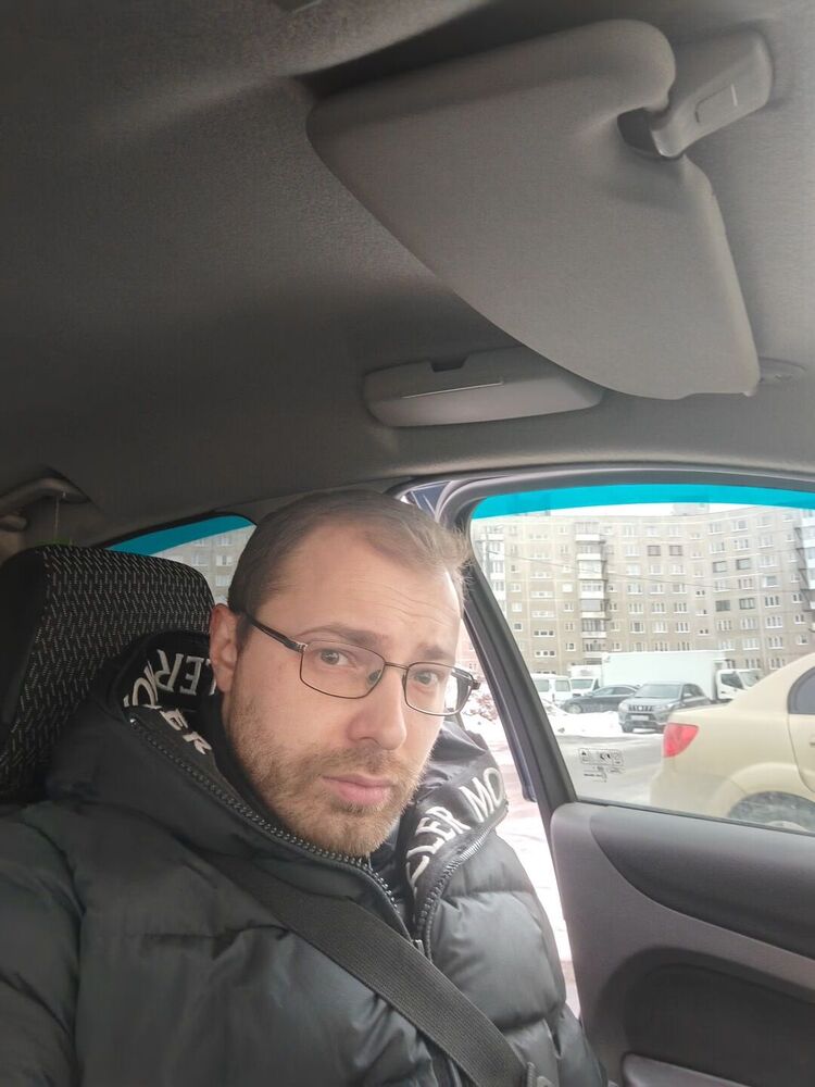  41893249  , 31 ,    