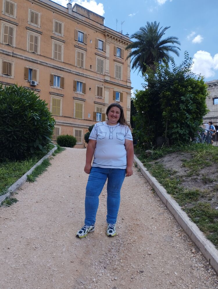  ,   Albina, 33 ,     , c 