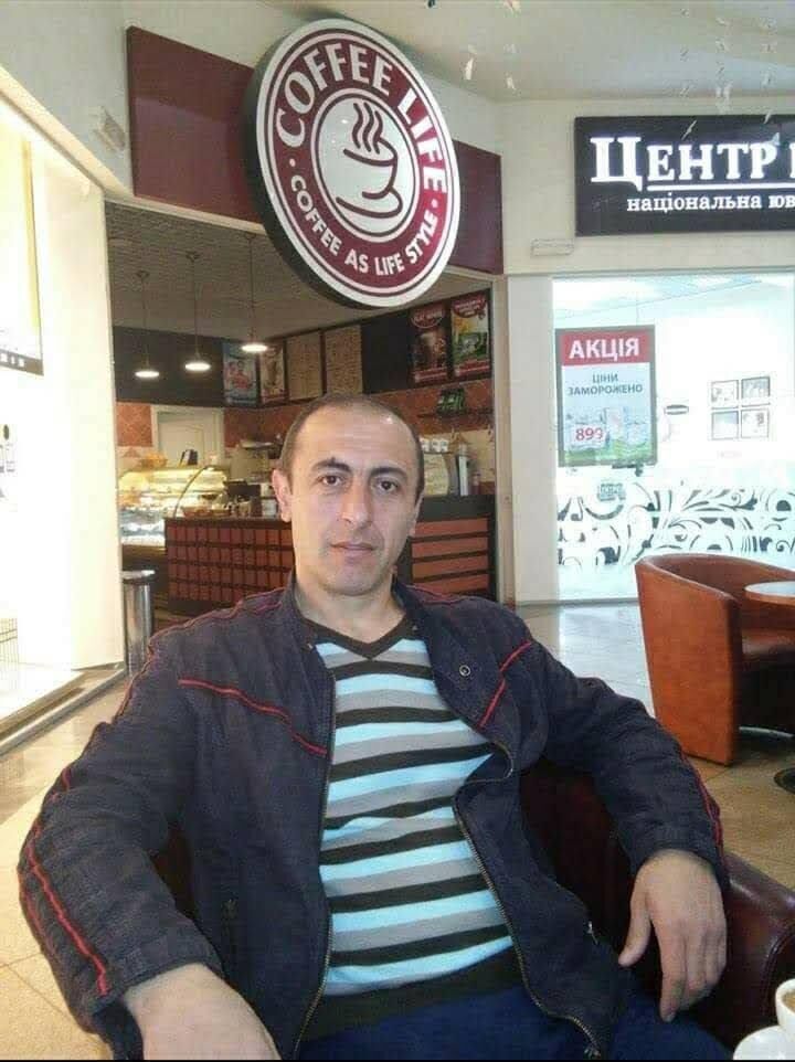  24706669  Suren, 50 ,    