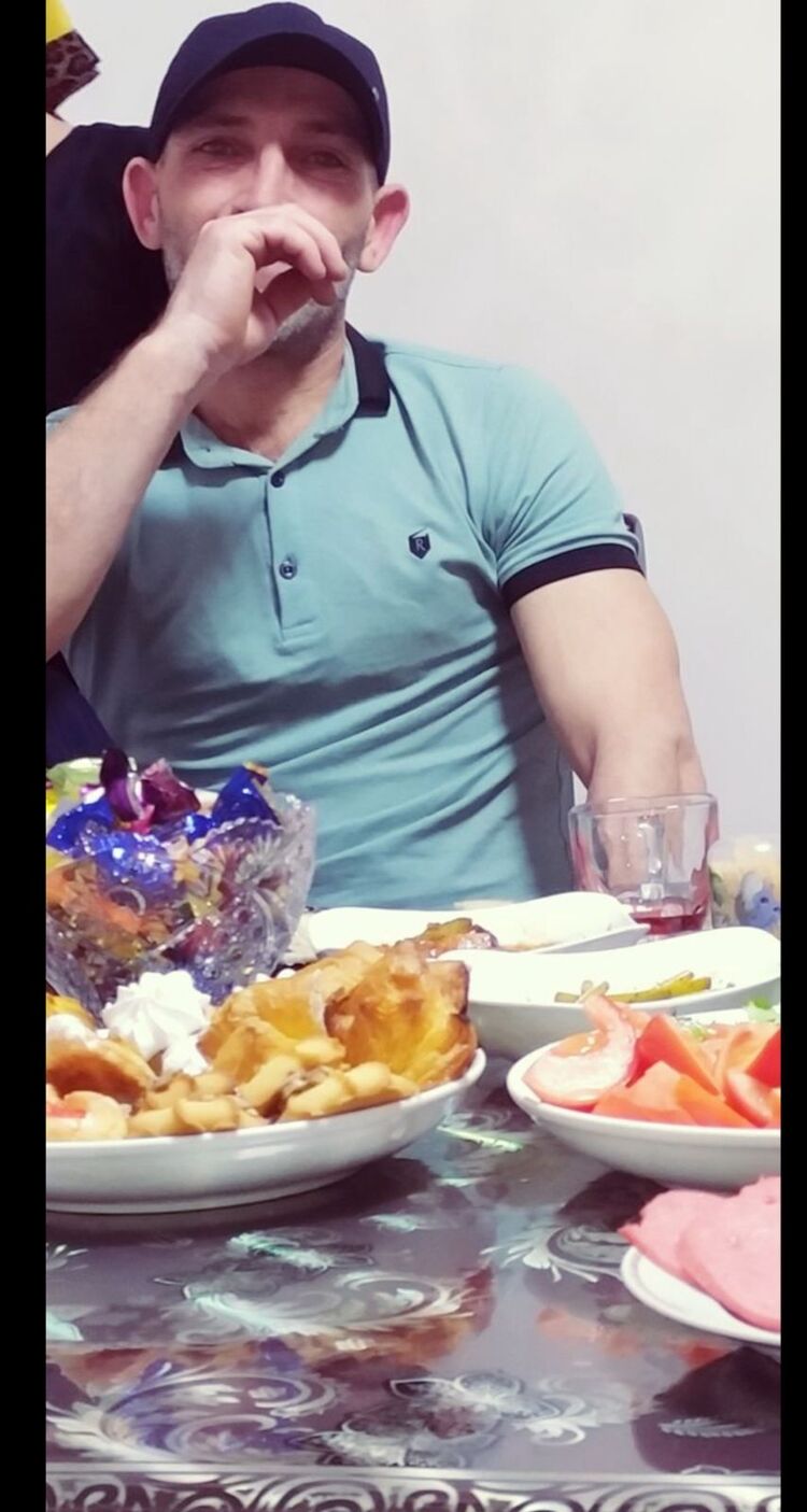  41409349  , 43 ,    -