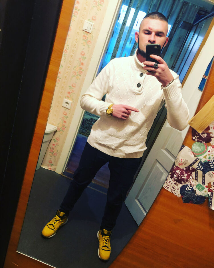  22840669  , 28 ,    
