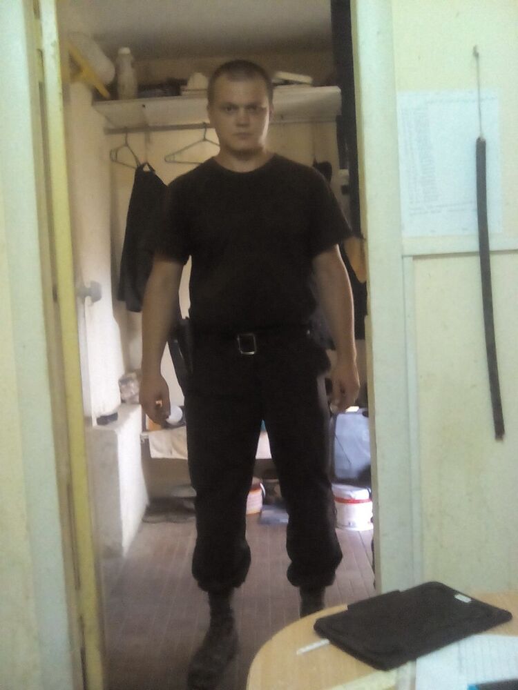  9696859  , 34 ,     