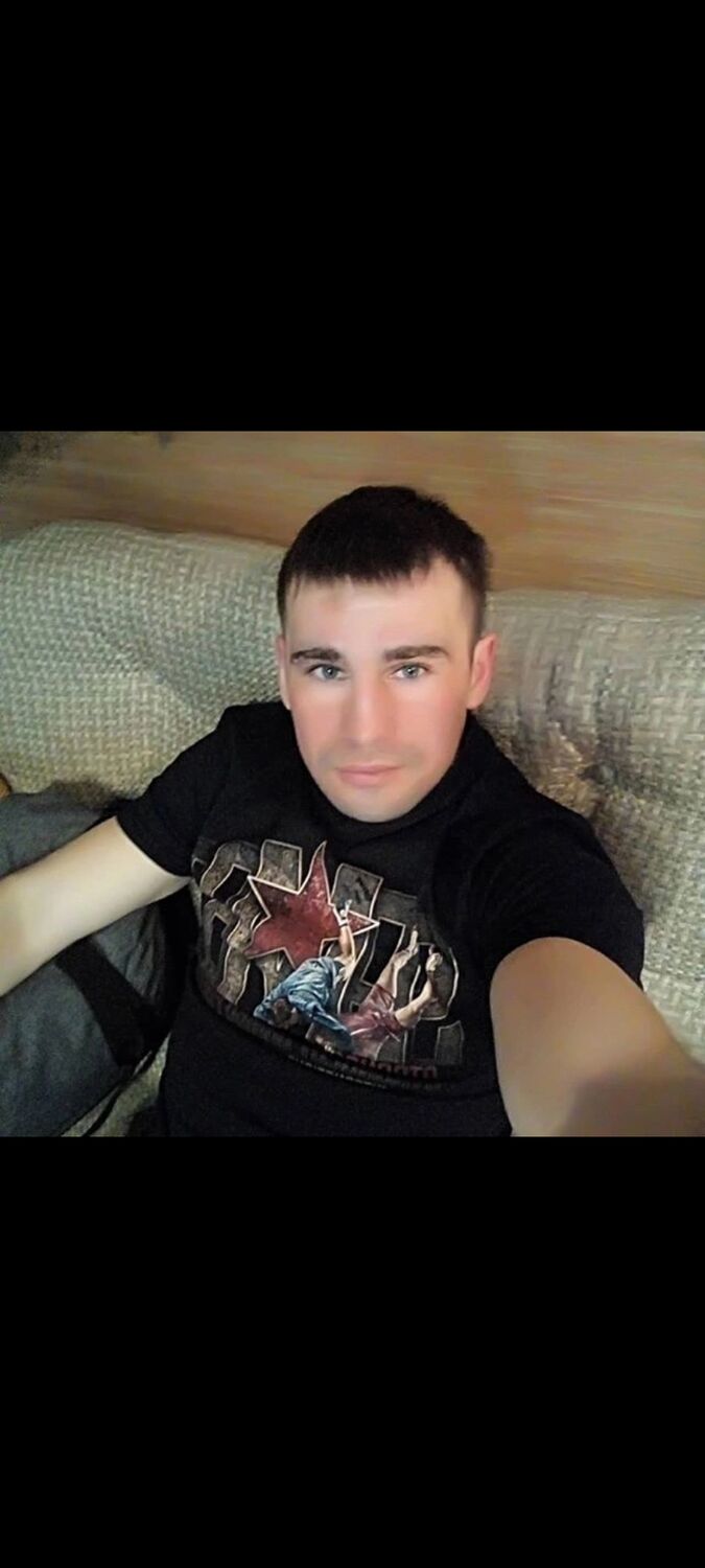  51524779  MexaHuk, 35 ,    