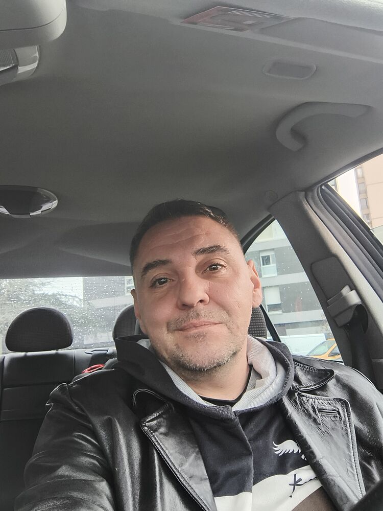 ���� 55775009 ������� ������, 49 ���, ���� ���������� � Palais-Bourbon