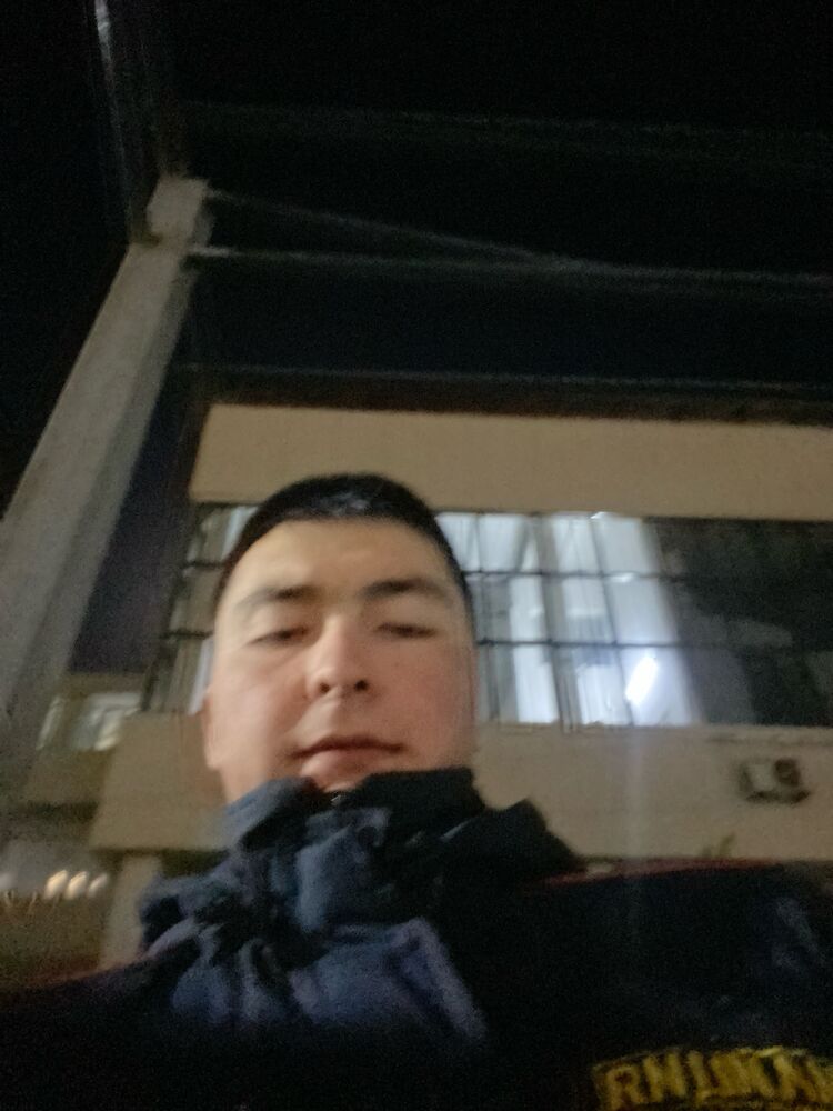  53182569  , 27 ,    