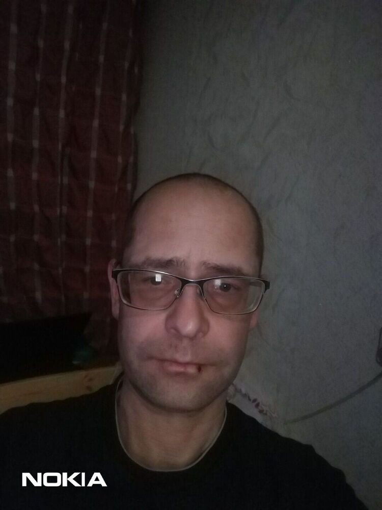  24529539  Viktors, 47 ,    