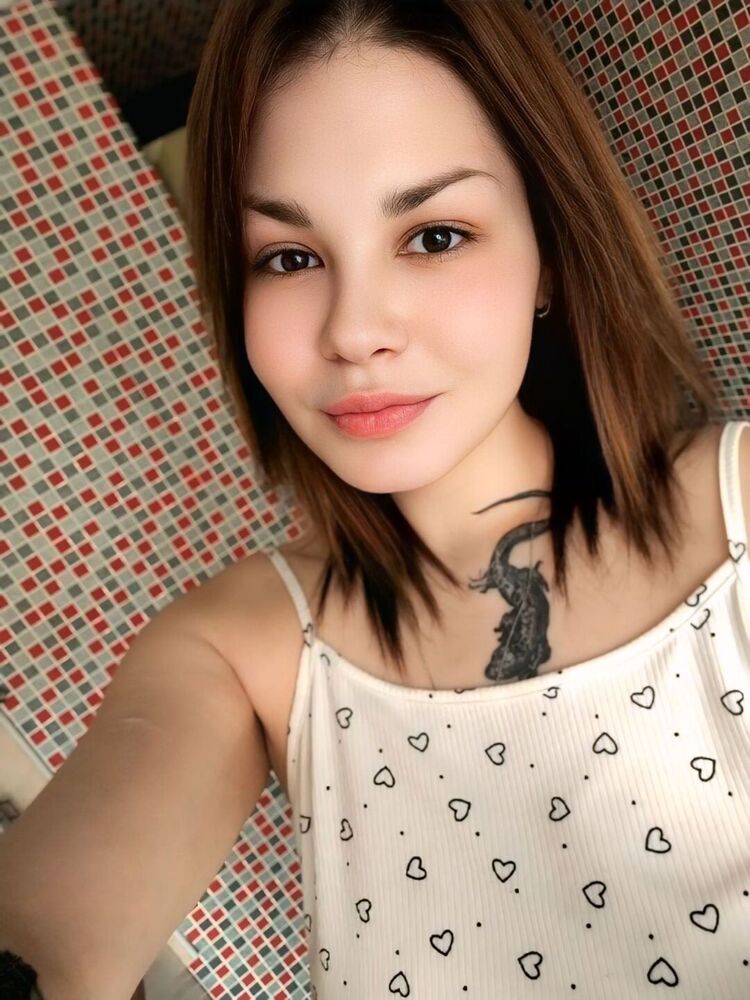  -,   Antonina, 25 ,   