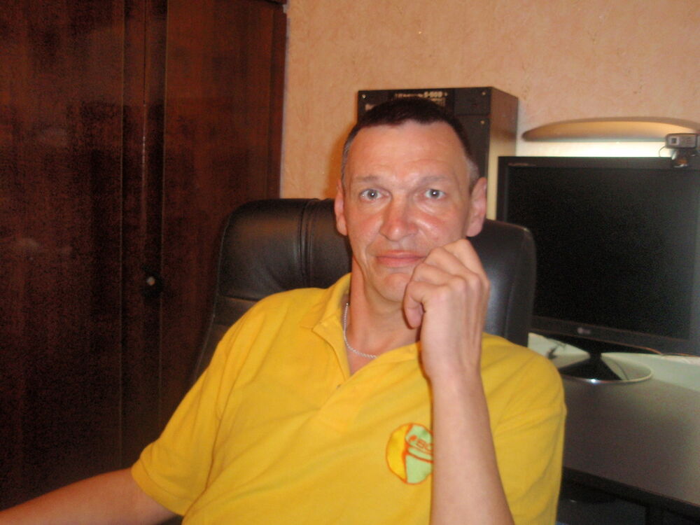  15343829  Vyacheslav, 55 ,    
