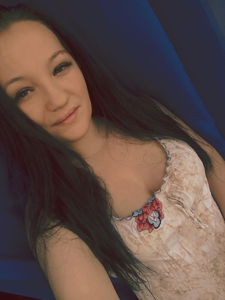  53763799  Darya, 31 ,    