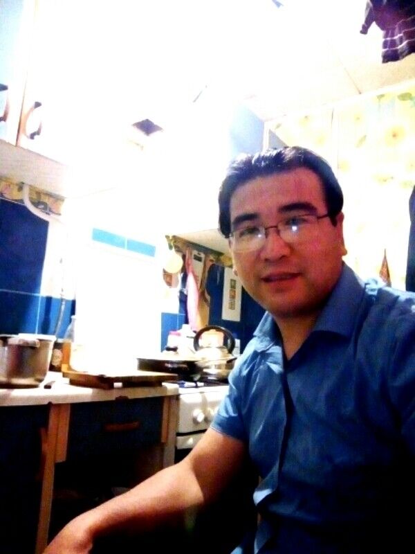  18855279  Baxtiyor, 39 ,    