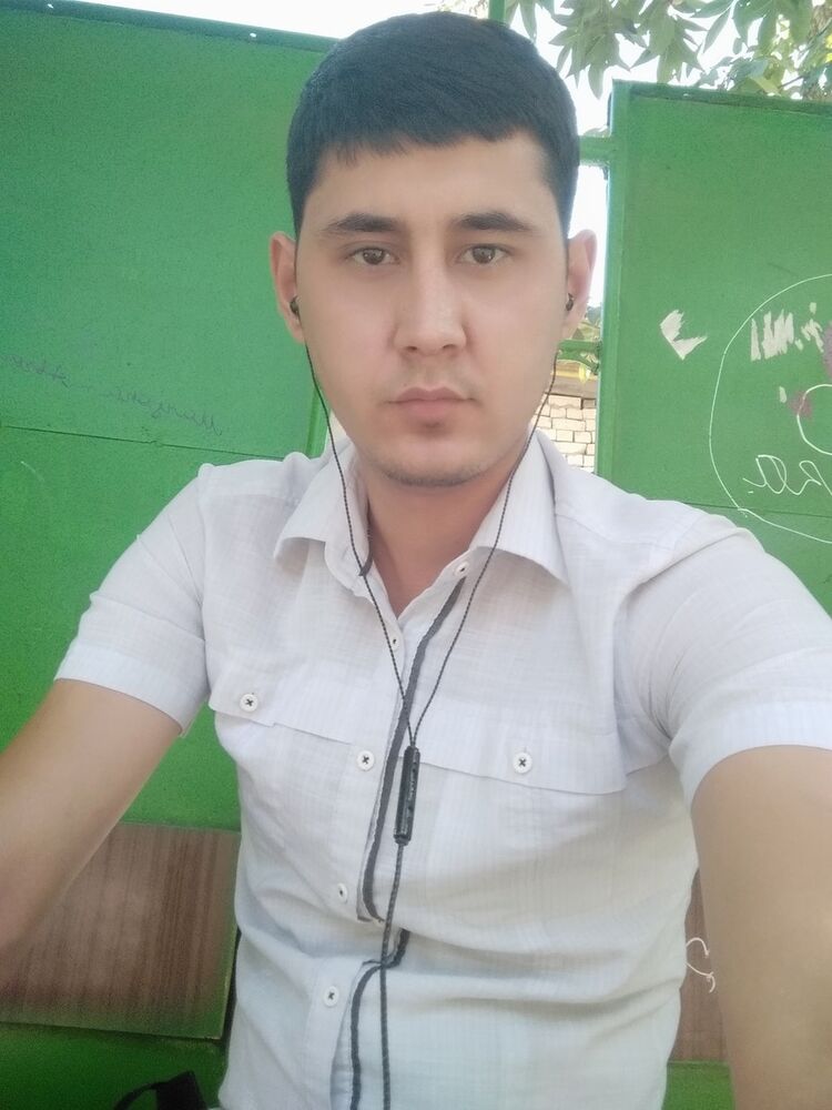  ,   Bek, 33 ,   ,   , c 
