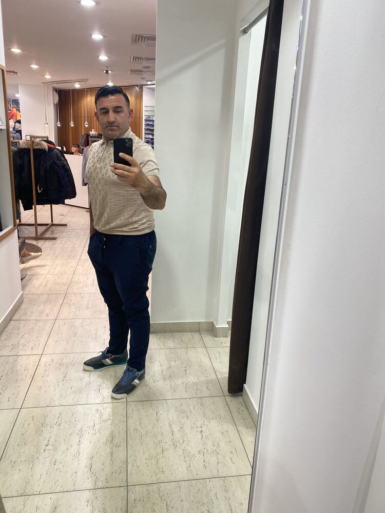  ,   Antonio, 45 ,   ,   