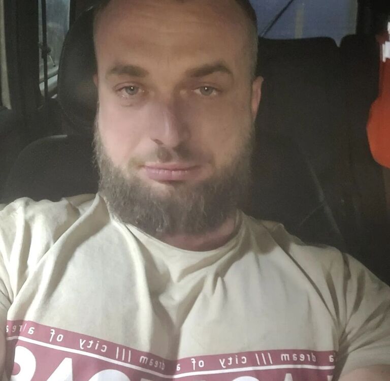  46179119  , 36 ,    