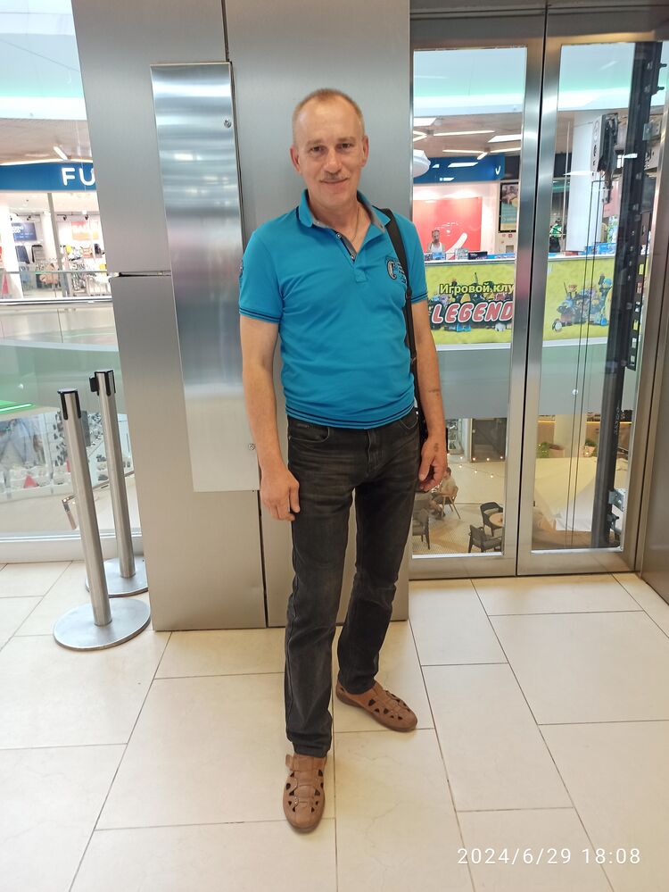  45169219  Oleg, 57 ,    