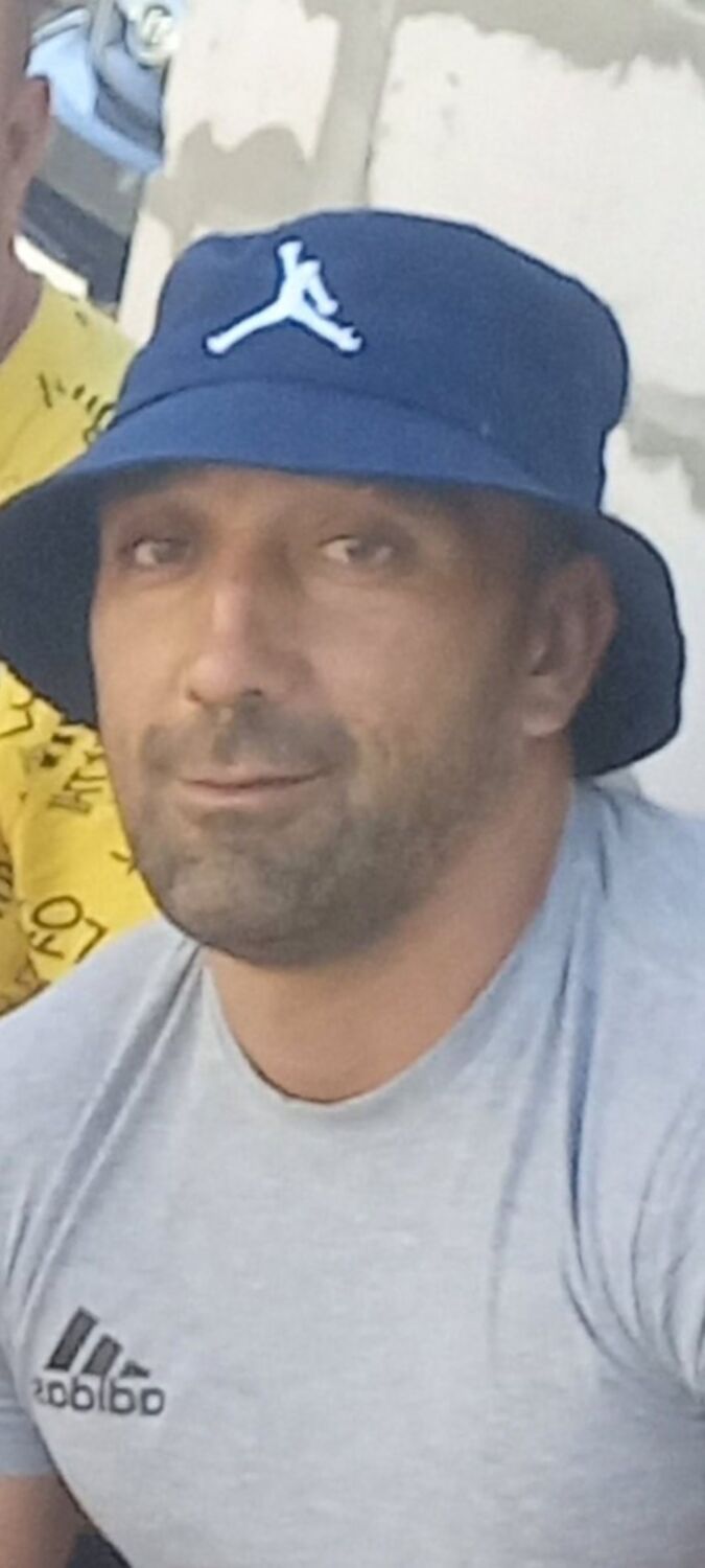  53300679  , 38 ,    