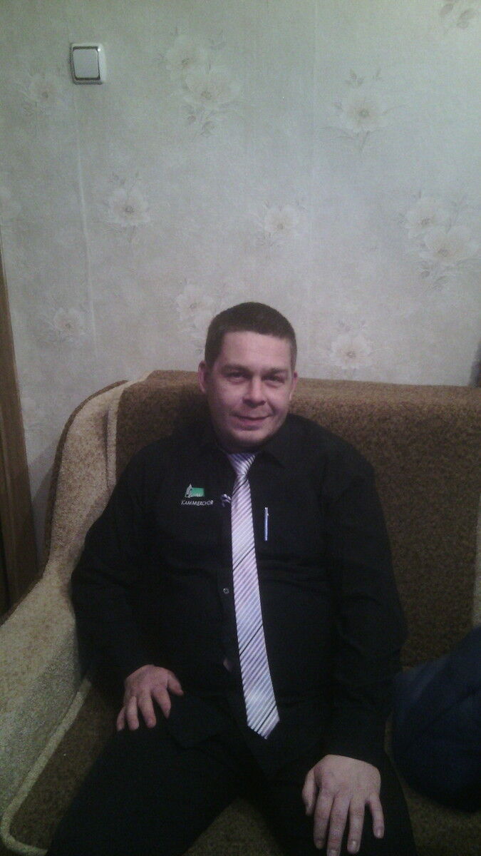  ,   Aleks, 40 ,   