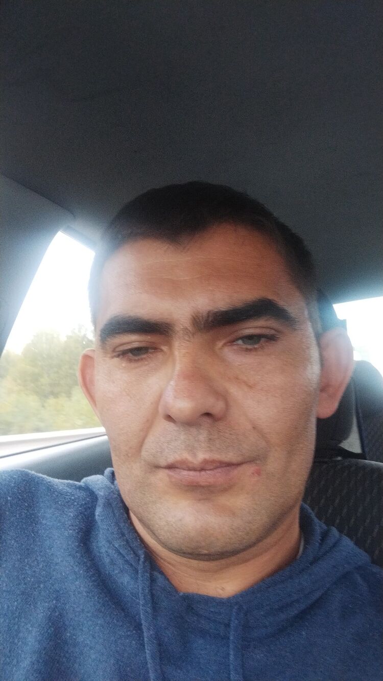  52926549  , 41 ,    