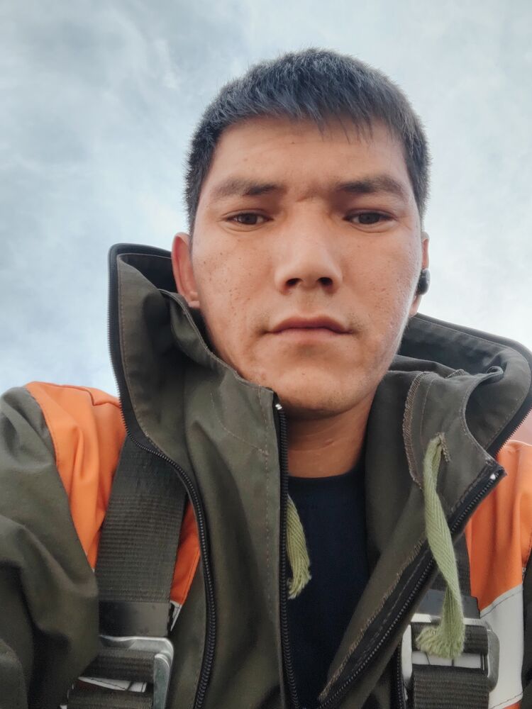  28652589  , 32 ,    