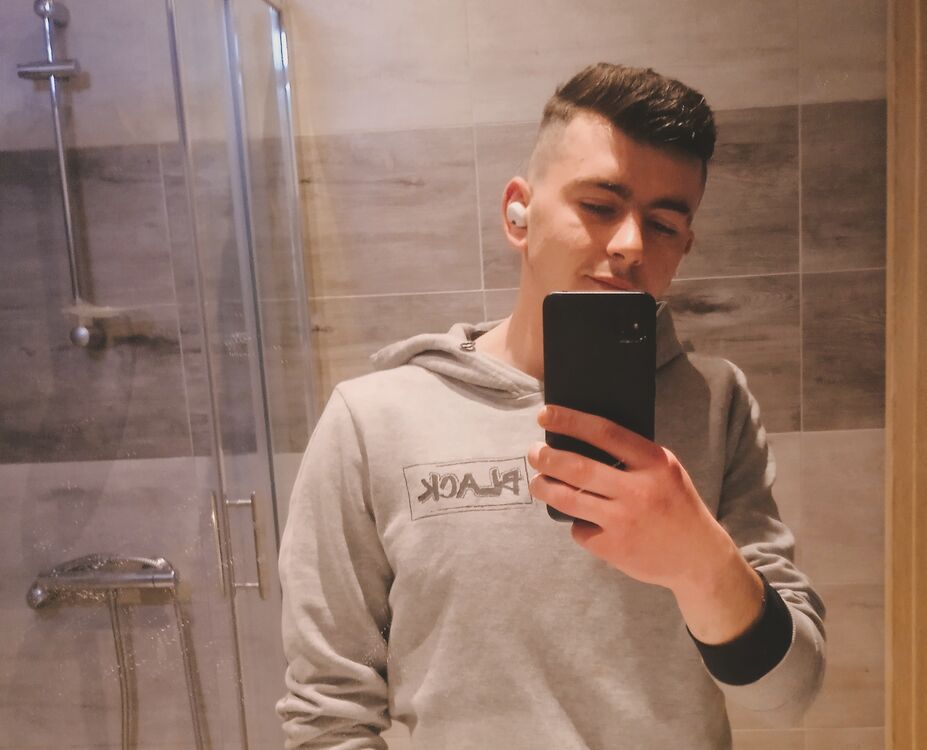 ,   Vova, 26 ,   ,   