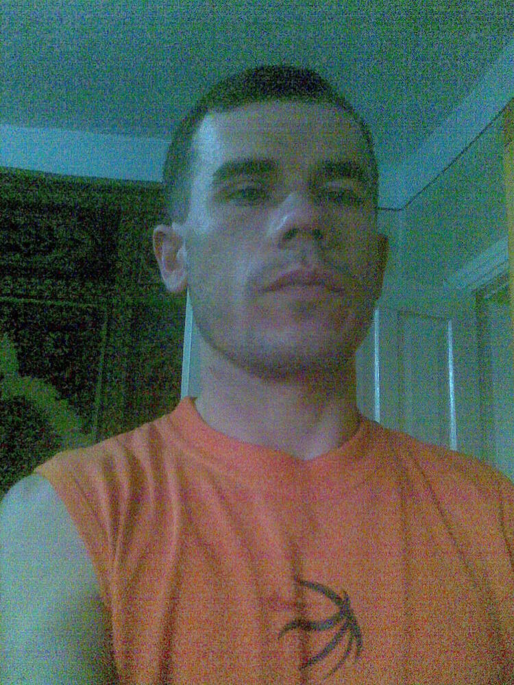 ���� 18348189 ������� ��, 44 ����, ���� ���������� � ������