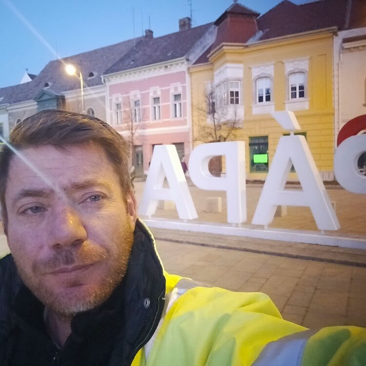  53705299  Noman, 51 ,    