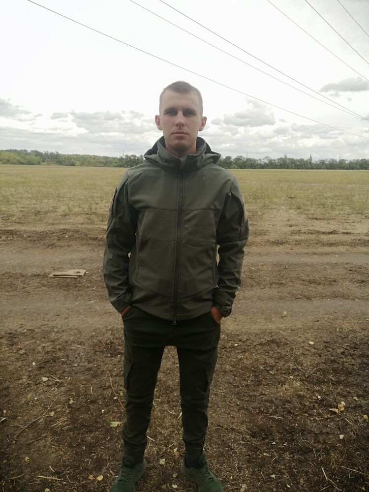  29228489  Alexander, 34 ,    