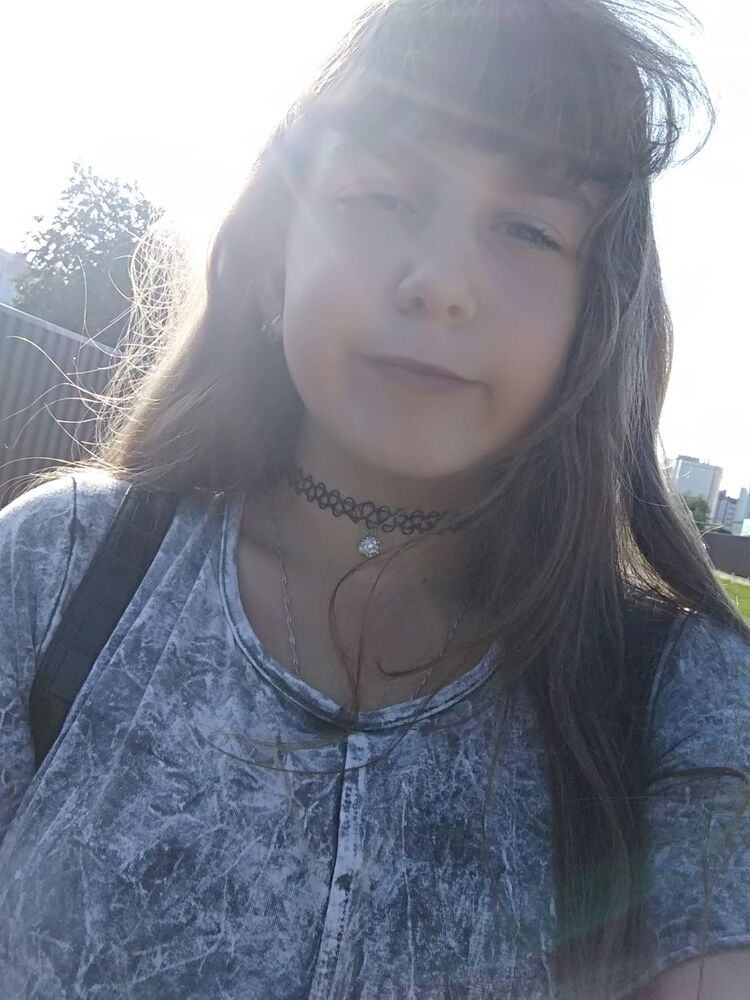 ,   Vika, 25 ,   ,   , c 