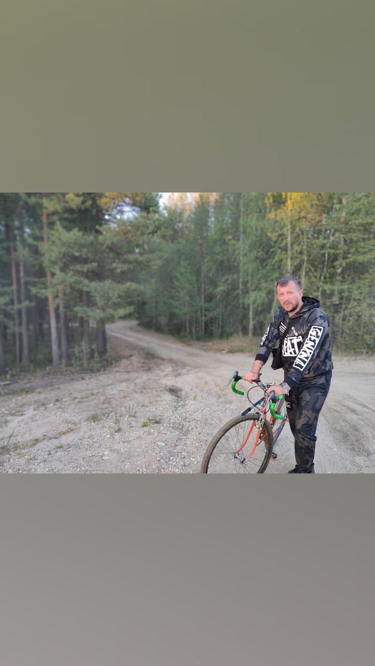  ,   Zhenya, 39 ,   ,   , c , 