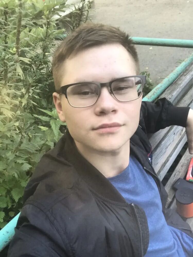 ���� 25081229 ������� Artem, 32 ����, ���� ���������� � �������������