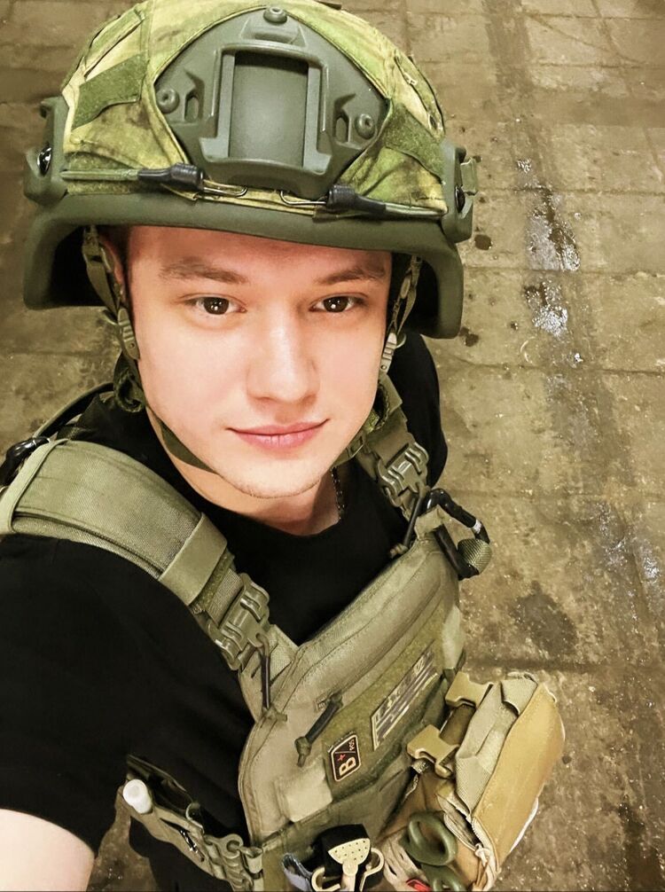  ,   Vladislav, 30 ,   ,   