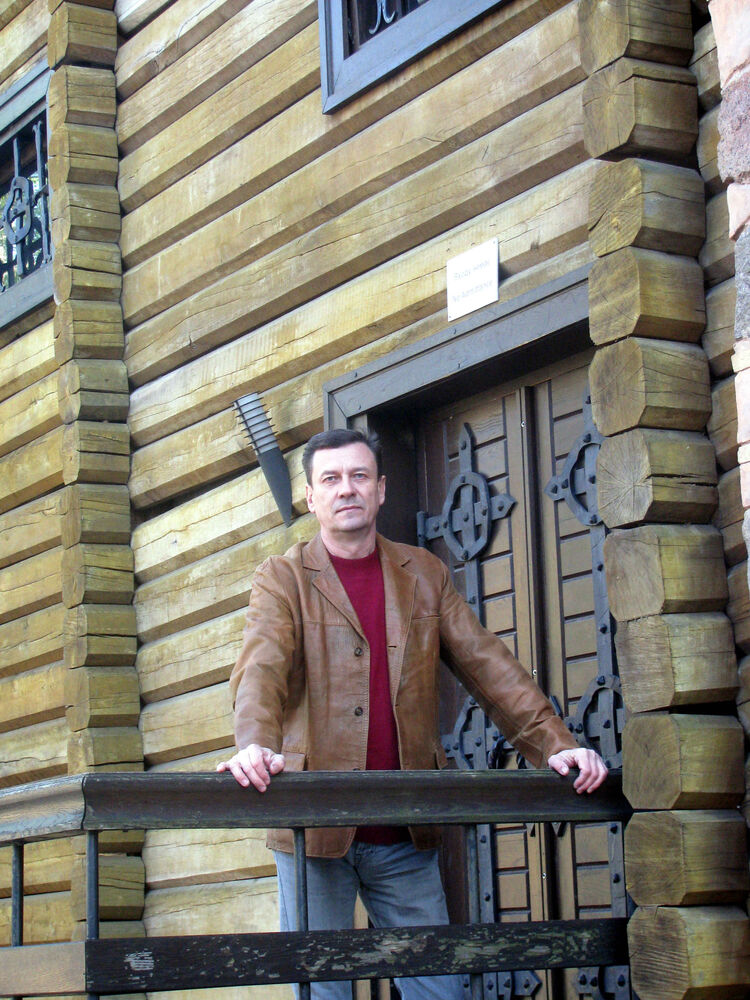  ,   Vlad, 53 ,   ,   , c 