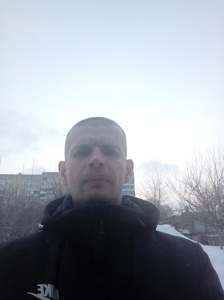  33430089  , 39 ,    