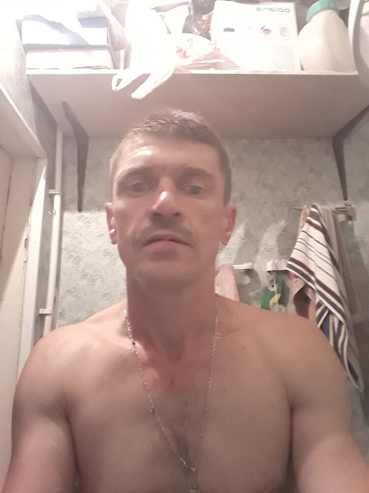  12607389  Ivan, 48 ,    --