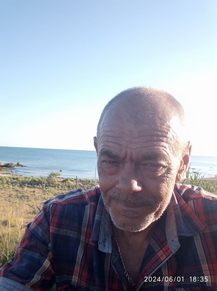  43693799  , 60 ,    