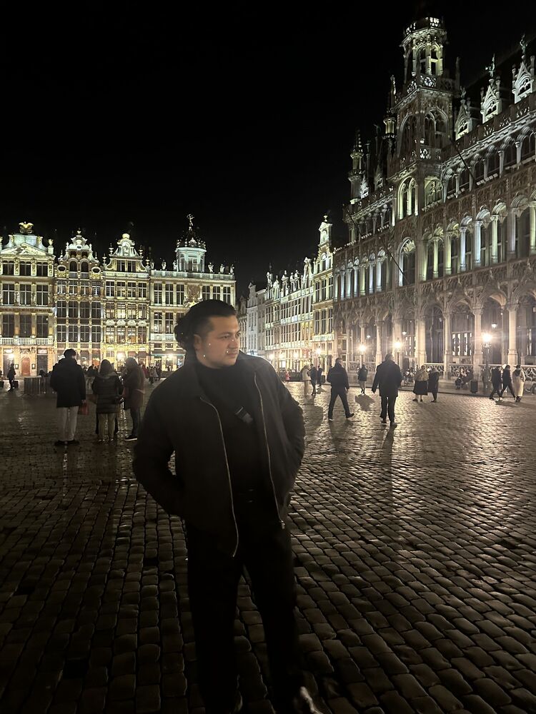  42600559  Yildiz, 30 ,    Schiedam