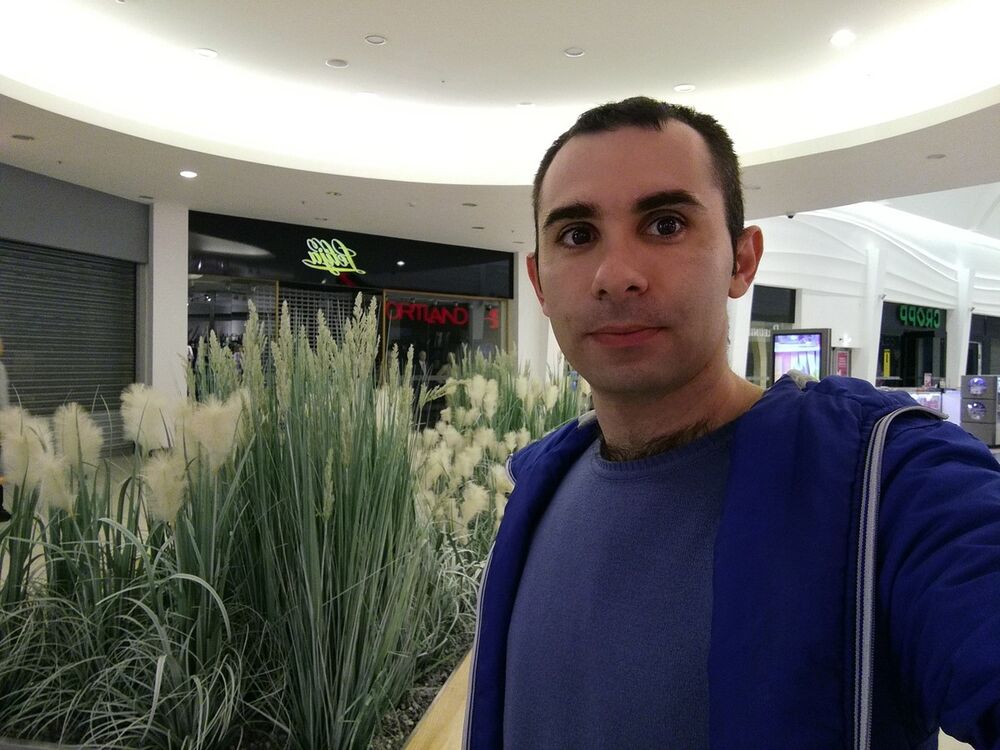  ,   Oleg, 39 ,   
