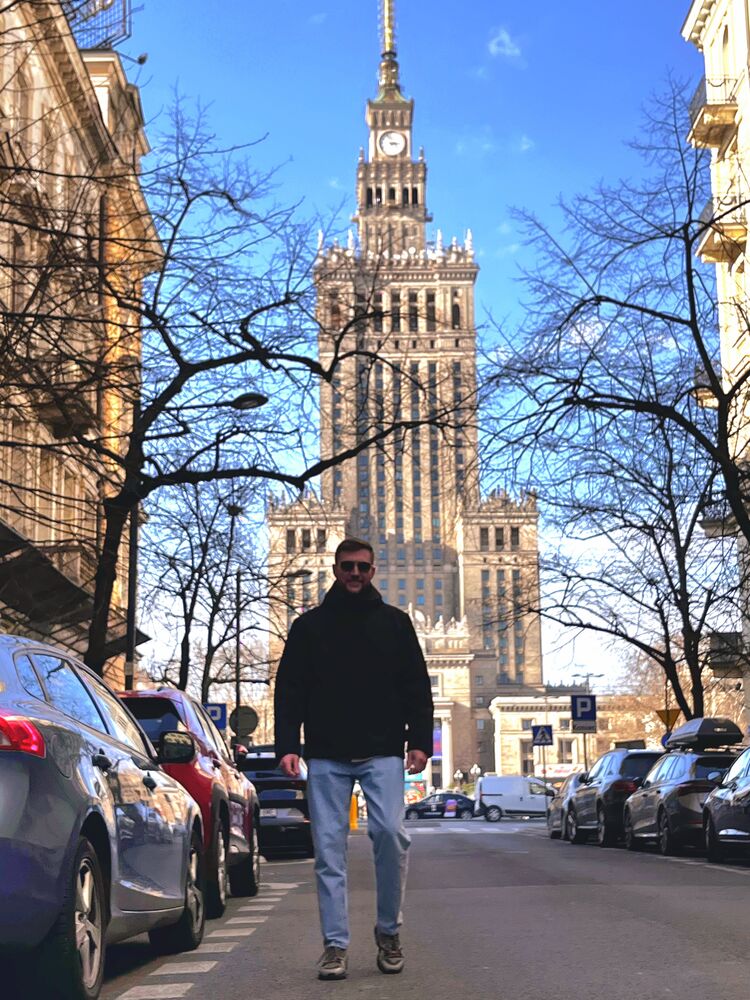  Warszawa,   Sergei, 33 ,   ,   , 
