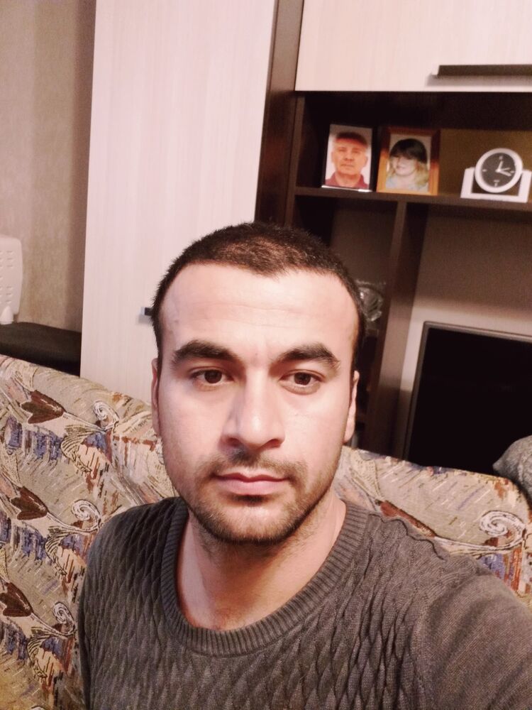  ,   Zayniddin, 32 ,   c 