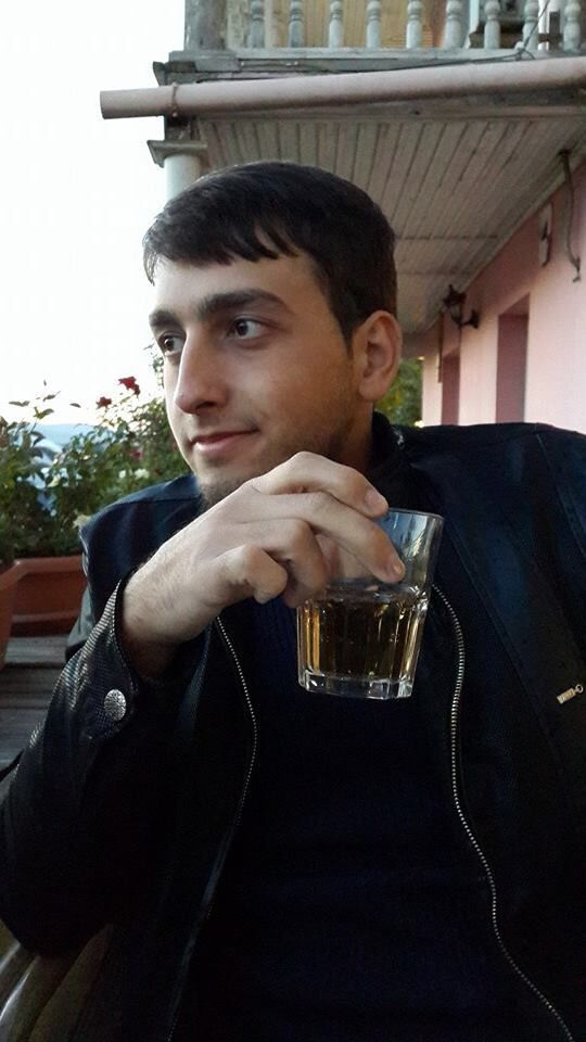  ,   Valeh, 34 ,   