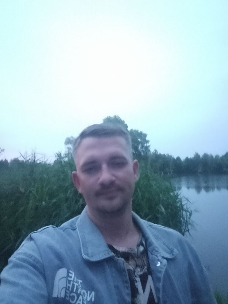  ,   Pavel, 35 ,     , c , 