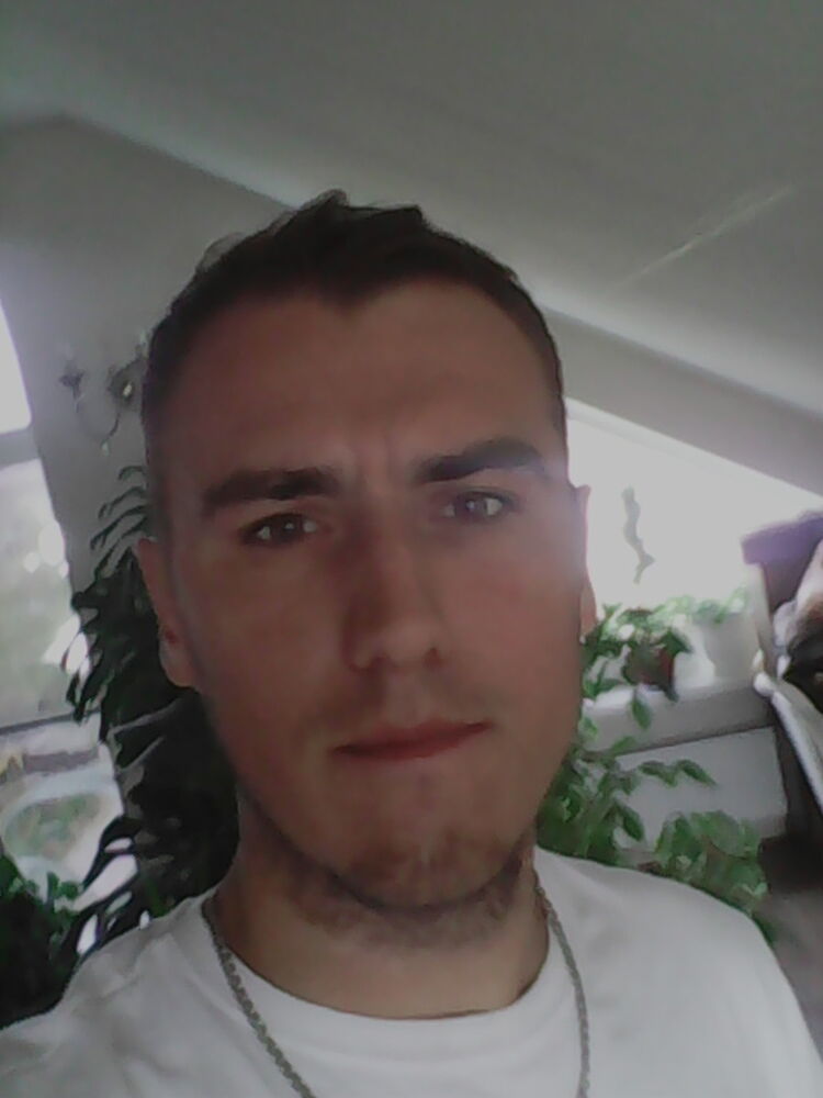  15047539  , 37 ,    