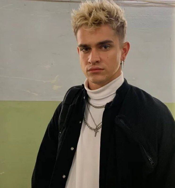 ���� 49435849 ����� ����, 19 ���, ���� ���������� � �����