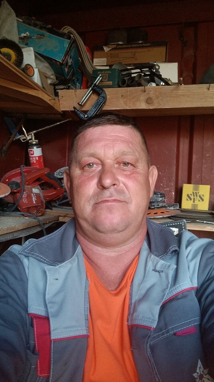  46016279  , 50 ,    