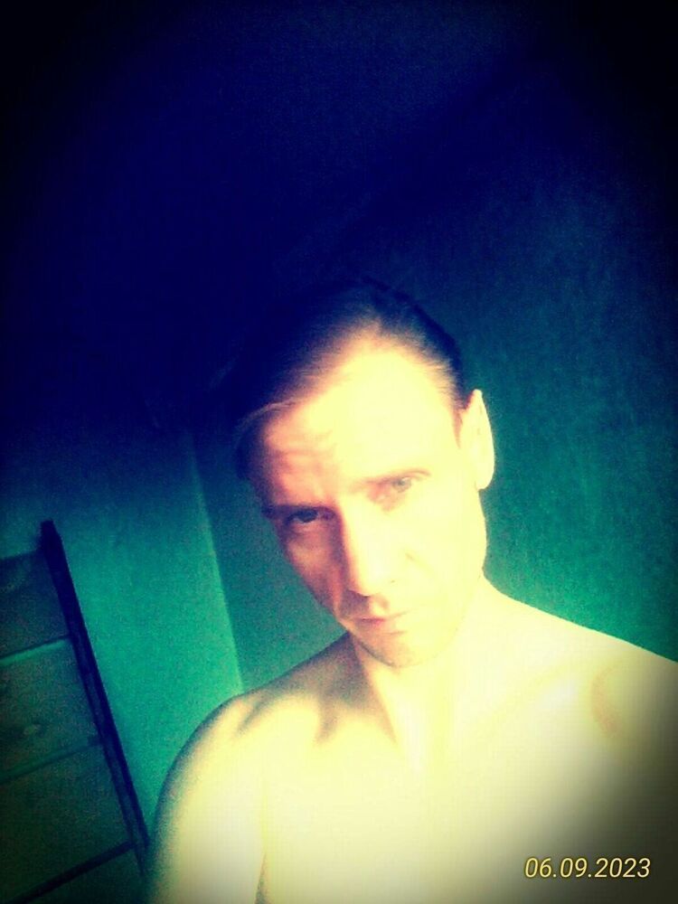  35134819  DimRY, 37 ,    