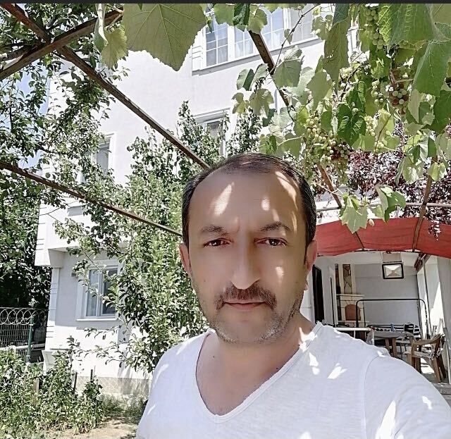  46676139  Ali, 51 ,    Alanya