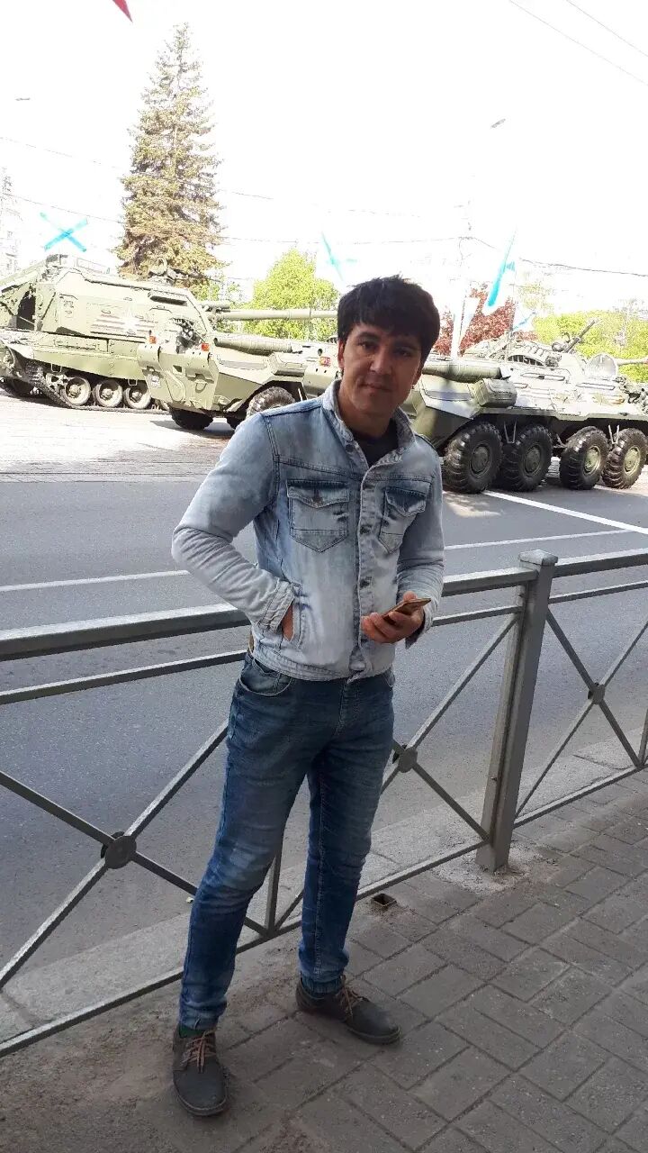 ���� 22786219 ������� Akrom, 33 ����, ���� ���������� � ��������