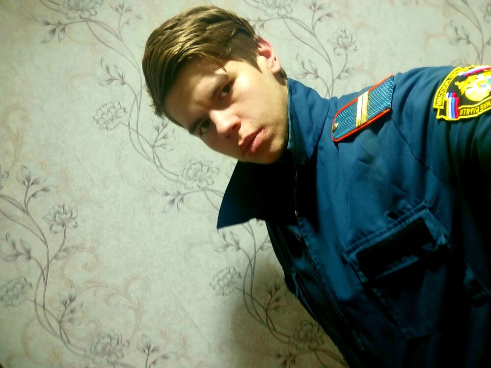  27056689  , 24 ,    -