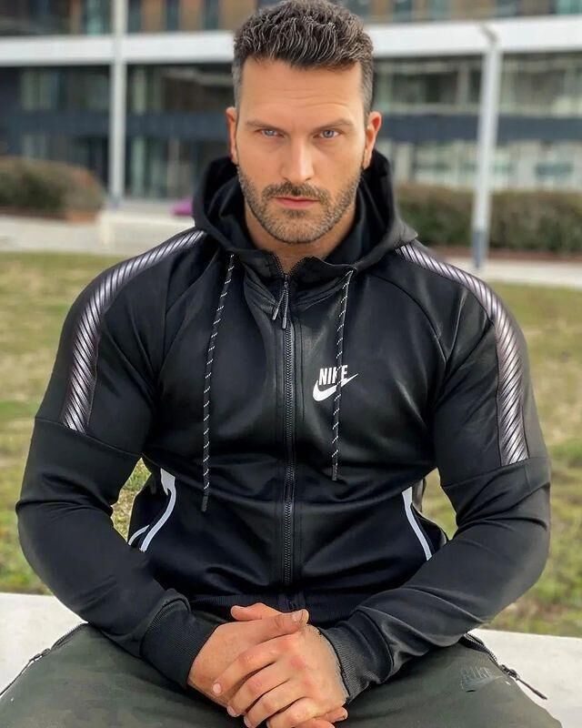  ,   , 44 ,   c 